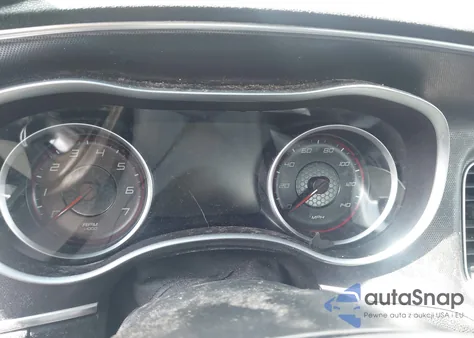 2016 Dodge Charger Sxt z USA, uszkodzony, nr VIN 2C3CDXHG0GH292626